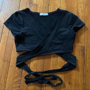 Black Tie Around Crop Top